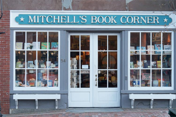 Mitchell's Book Corner | Nantucket | MA
