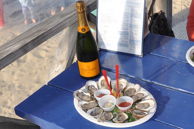 The Jetties Beach Bar & Restaurant | Nantucket, MA