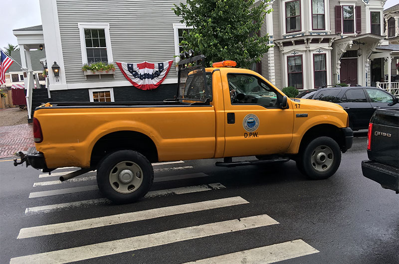 yellow truck | Nantucket, MA